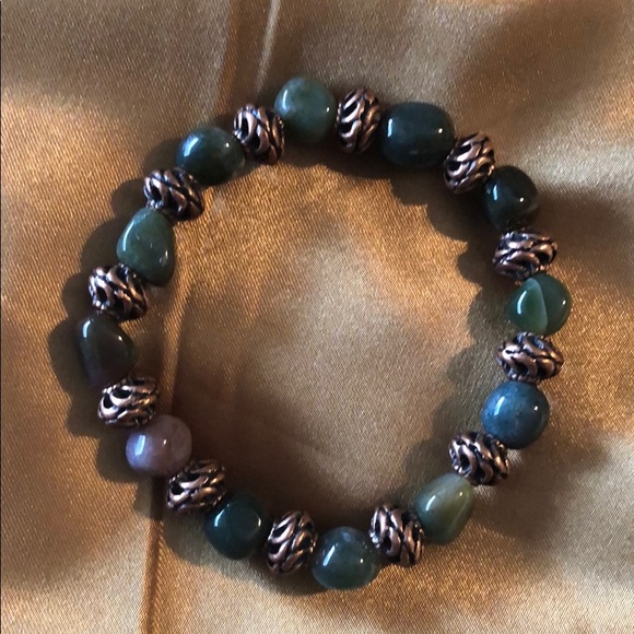 Sold - Picture 3 of 5